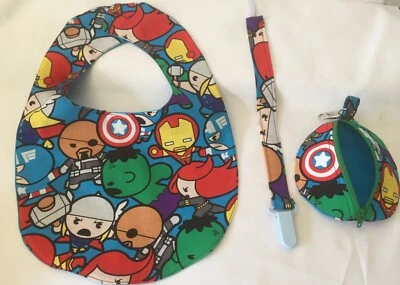Babero de bebé Super Hero, rojo brillante, azul, amarillo hecho a mano babero de bebé hecho a mano Foto 1 de 2