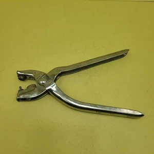 Rivet Tool SCOVILL Riveter USA Leather Making Grommet Punch Oakville, Conn. VTG. - Picture 1 of 10