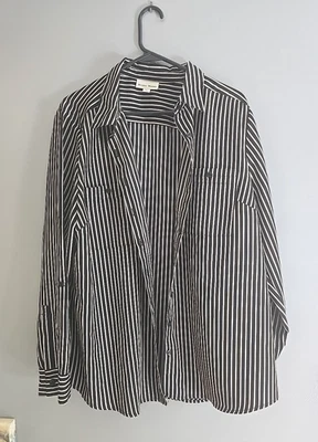 Camisa Studio Works Negra a Rayas Bolsillos Manga Larga Con Botones Mujer Talla XL Foto 1 de 4