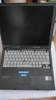 Compaq Armada M700 Laptop For Parts And Repair - Image 1 of 4