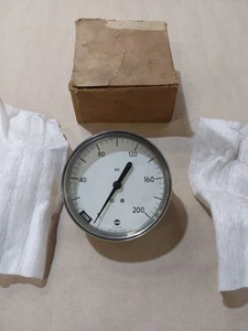 AMETEK USG US Gauge Pressure 37343  3.5" Dial Face  0-200 PSI - New Old Stock - Picture 1 of 2