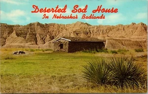 Postal D13 Deserted Sod House in Nebraska Badlands Crawford NEBRASKA PMK 1971 - Imagen 1 de 2