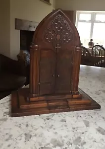 RARE ANTIQUE SMALL HAND CARVED , OAK WOOD ECCLESIASTICAL. GRAND TOUR SOUVENIRE - Picture 1 of 24