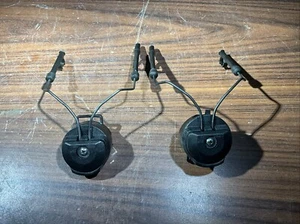 NEW 3M / PELTOR ARC Left & Right Side Headset Attachments 1 Z3AD - Zdjęcie 1 z 3