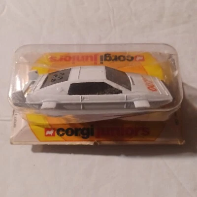 Corgi Juniors James Bond WHITE LOTUS - Image 1 of 3