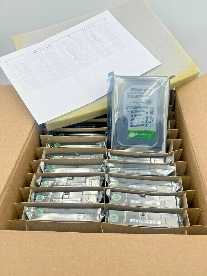 20 X Western Digital Caviar Green 320GB Internal 5400RPM 3.5" WD3200AVVS HDD - Image 1 of 4
