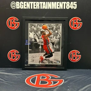 Dwyane Wade Autographed Miami Heat Framed 16x20 PSA - Picture 1 of 4