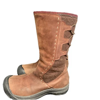 Botas de invierno Keen Winthrop II para mujer talla 7,5 de cuero marrón impermeables aisladas Foto 1 de 4