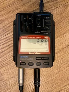 Zoom 9002 Special Edition - Vintage Guitar Effects Processor - Fully functional! - Picture 1 of 3