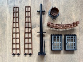 Vintage Lego Forbidden Island 6270 Parts (2541, 2549, 4424, 4844, 2537a, 4071)