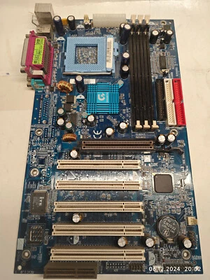 Socket 370 *Tualatin* Gigabyte GA-6OXT Motherboard Rev 1.0 + CPU & 128 MB RAM - Image 1 of 4