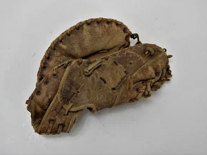 Vintage Regent Lefty First Base Mitt TG-48 FR - Picture 1 of 4