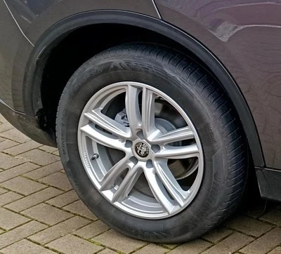 Alufelgen 235/18 Zoll - Bild 1 von 2