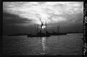 '34 Lee & Simmons NY Central Tuggs Barge Ship Manhattan NYC altes Foto Negativ D2 - Bild 1 von 1