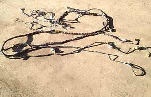 RANGE ROVER P38 WIRING HARNESS-BODY LH SIDE LESS SPEAKER AMPLIFIER & CD PLAYER - Picture 1 of 6