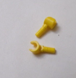Lego x1 Pair Yellow Mini Figure Hands, 983 (028-39) - Picture 1 of 1