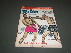 1966 MAY THE RING MAGAZINE - CASSIUS CLAY AND ERNIE TERRELL- SP 5292 - Picture 1 of 2