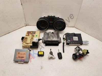 Hyundai I30 MK2 GD 11-18 Engine ECU Lock Set Kit Key 1.6 CRDI Diesel 39140-2ABB0 - Image 1 of 4