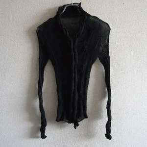 Issey Miyake fete Wrinkle Pleated Blouse Black Miyake 25070005 - Picture 1 of 3