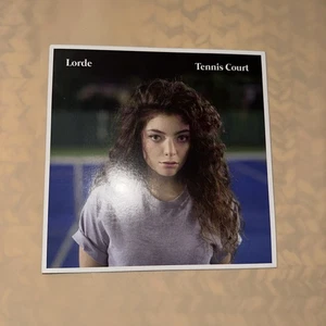 (#63). Lorde Tennis Court 7 inch vinyl. Not tested. - Bild 1 von 22