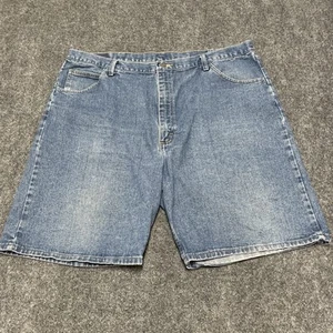 Wrangler Jean Shorts Mens 42 Original Fit (RELAXED) 606W1DH Med Wash - Picture 1 of 10