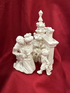Memories Collection "Old-time Family Christmas" By  Roman, Inc #77451 - Picture 1 of 7