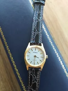 VINTAGE ROAMER LADIES WATCH SWISS QUARTZ NEW BATTERY NEW STRAP WATCH BOX - Picture 1 of 12