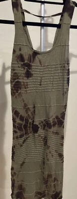  Vestido Apple Bottoms Verde Camuflaje Tie Dye Espalda Retorcida Body-con Elastizado Talla M Foto 1 de 4