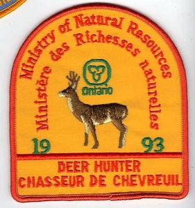1993 ONTARIO MNR HIRSCHJÄGER AUFNÄHER-MICHIGAN DNR DEER-BÄR-ELCH-WAPPEN-ABZEICHEN - Bild 1 von 1