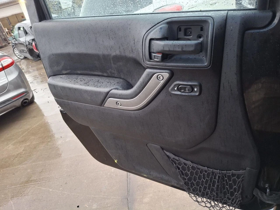 2015 Jeep Wrangler TJ Front Door Trim Panel Gray OEM Used 3708628 Foto 1 de 1