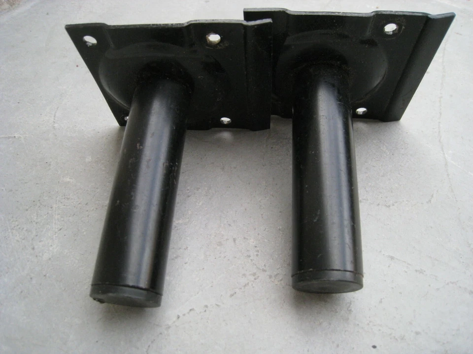 Lot de 2 Pieds de Meuble, Métalliques , Fixes de 10 cm. - Photo 1/1