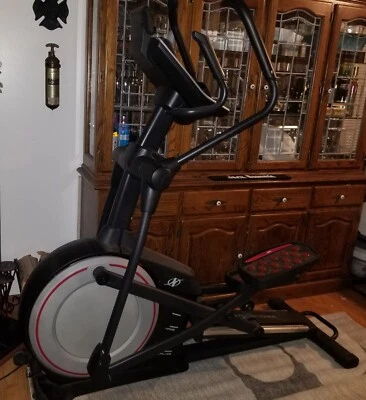 Nordic Track E 9.0 Target toning power ramp elliptical with Ifit - Image 1 of 4