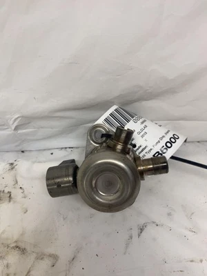 2013-2019 Mercedes GL450 X166 OEM High Pressures Fuel Pump Engine Mounted - Image 1 of 4