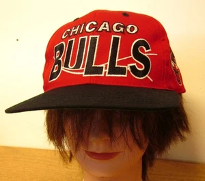 CHICAGO BULLS embroidered baseball hat 1980s logo basketball GCC green underbill - Picture 1 of 4