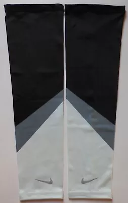 Nike Cooling Running Sleeves Black/Barely Green/Aviator Grey/Silver Size L/XL - Image 1 of 4