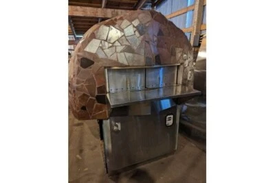 Wood Stone 6' Mt Baker Gas-Fired Brick Pizza Oven Stone Hearth WS-MS-6-RFG-IR-NG - Image 1 of 4