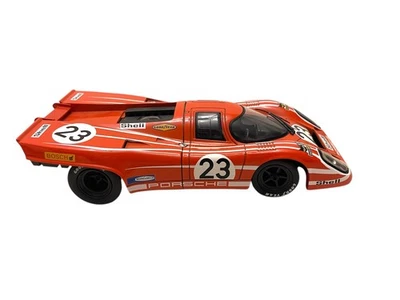 Porsche 917 победитель Ле-Мана литая модель 1/18 Universal Hobbies - Изображение 1 из 4