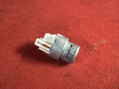 Bocina relé TOYOTA MR2 MK2 SW20 DENSO 12v 90987-01003 1990-1999 OEM Foto 1 de 4