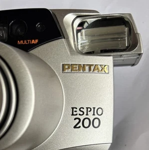 Immaculate Pentax Espio 200 Camera 48-200mm Lens + 5-Lang Book, Strap & Case - Picture 1 of 5