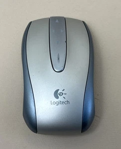 RARE Logitech V500 Cordless USB Optical Notebook Mouse (Silver) - Tested - Picture 1 of 5