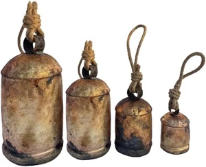 Campanas colgantes rústicas de Navidad - Juego de campanas de hierro hechas a mano en cuerda de yute - De colección - Imagen 1 de 16