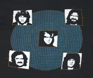 S * thin vtg 80s 1981 THE MOODY BLUES concert tour t shirt * 6.156 - Picture 1 of 5