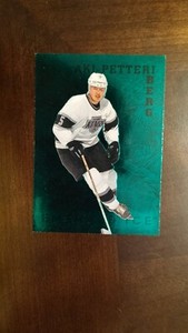 1995-96 Parkhurst International Emerald Ice Rookie Aki-Petteri Berg
