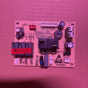 Amana  ACD12JE-E Air Conditioner Control/Relay Board PCB 0010404297 V00 - Picture 1 of 3