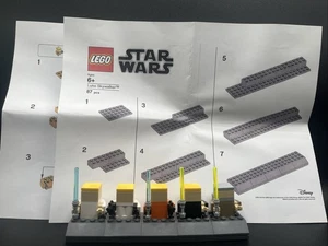 LEGO STAR WARS LUKE SKYWALKER TIMELINE BUILDABLE FIGURE DISPLAY (LUKE-1) - Picture 1 of 5