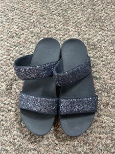 Sandalias FitFlop Lulu Azul Brillo 2 Correas Deslizables Para Mujer Talla 10” - Imagen 1 de 12