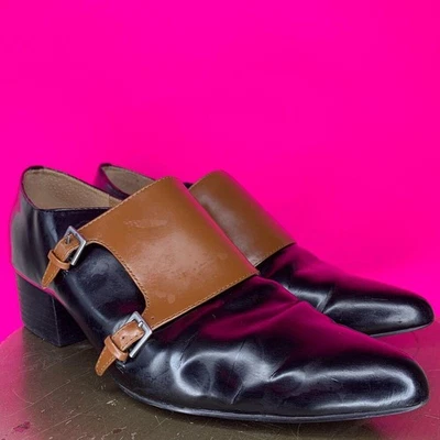 Sapato Bettye Muller citação marrom preto couro envernizado alça monge tamanho 9.5 - Imagem 1 de 4