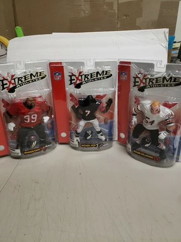 NFL EXTREME ATHLETES WARREN SAPP, MICHAEL VICK, BRIAN URLACHER 10 IN. FIGURES Cover