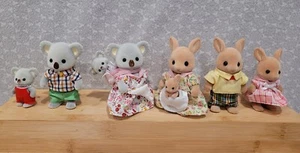 Calico Critters Outback Koala & Hopper Canguro Familia Mamá Papá Niños Bebé Set - Imagen 1 de 21