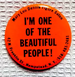 I'M ONE OF THE BEAUTIFUL PEOPLE-1969 Mary Lou Dennis Figura Salón-Hempstead, Nueva York - Imagen 1 de 1
